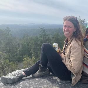 Meet your Posher, Abby